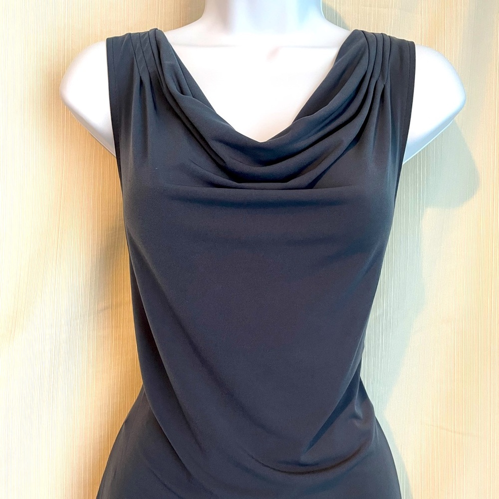 Sleeveless dark gray/blue drape neck top